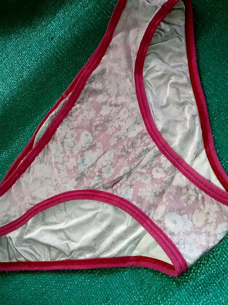 Delicate Floral Bikini Panties