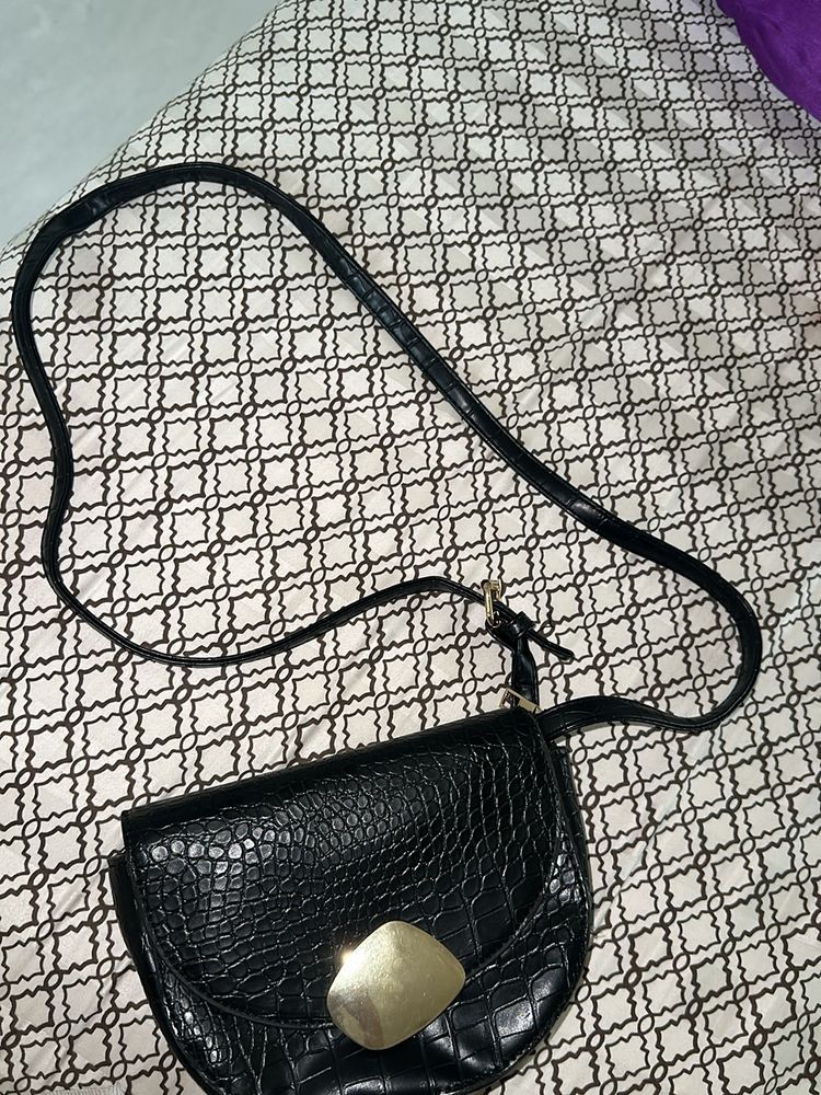 Black Sling Bag