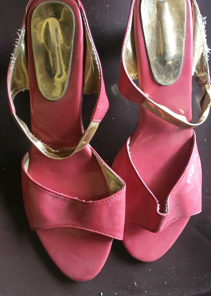 Stylish Red Wedge Sandals