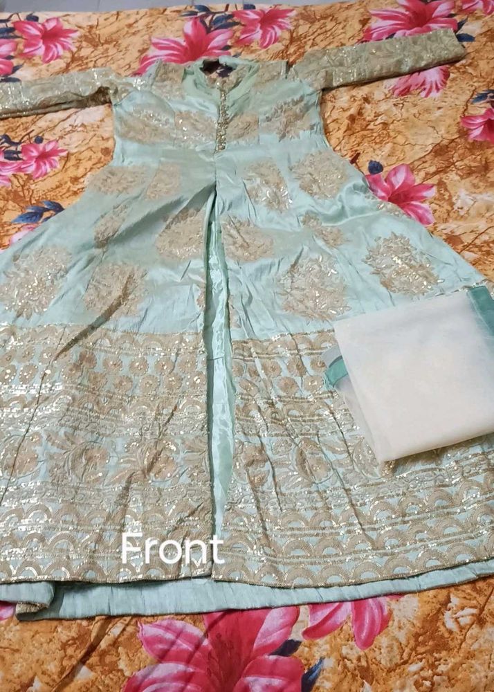 Green ethnic gown with skirt