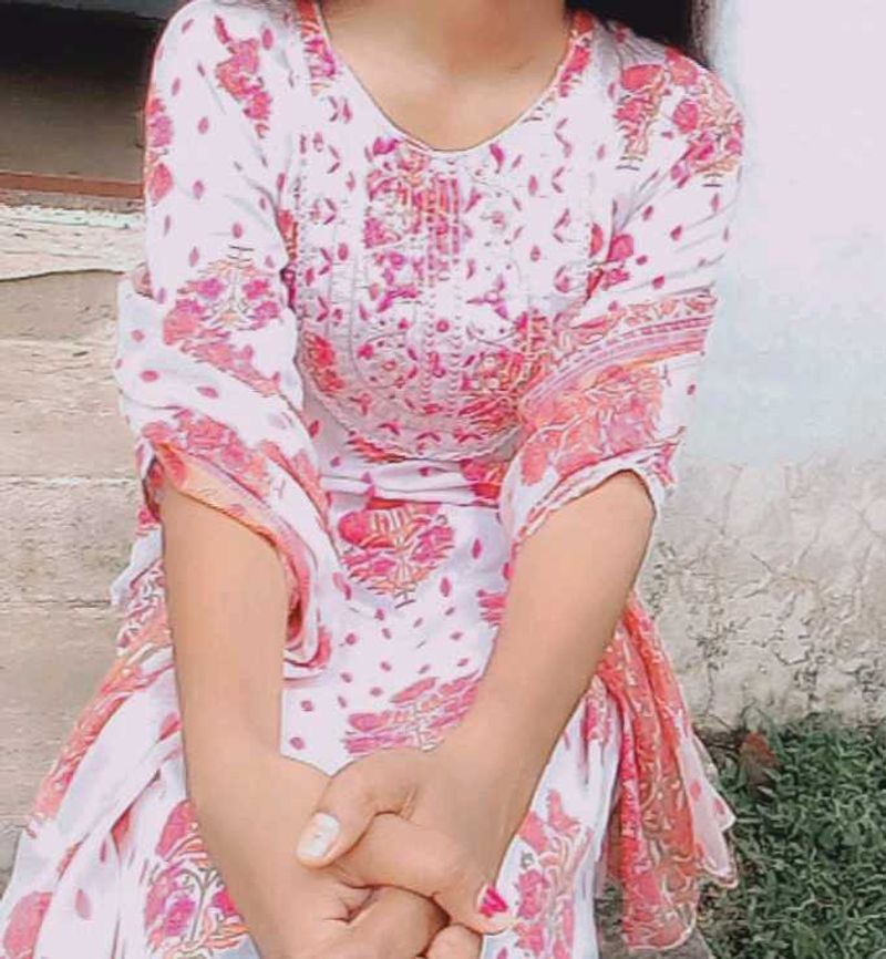 Elegant Printed Kurta Set