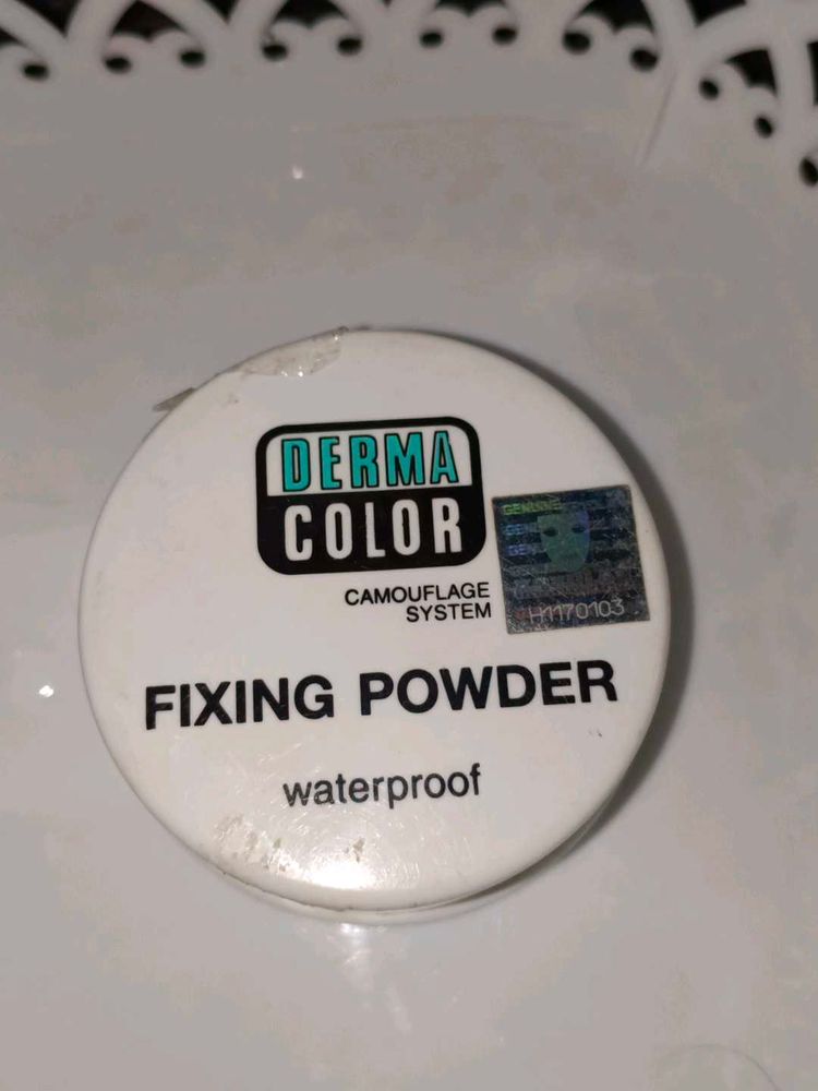 Derma Color waterproof Fixing Powder