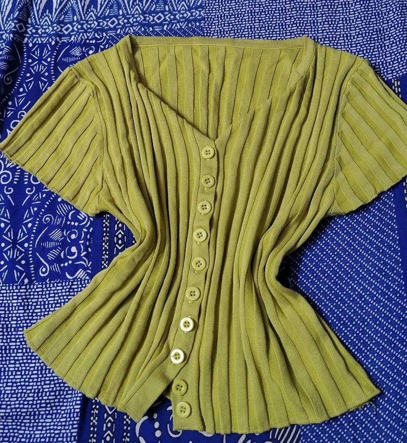 Ribbed Button-Up knit top