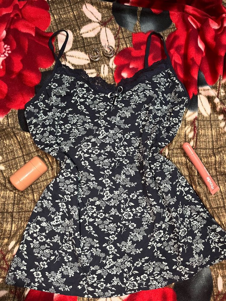 Floral Lace Trim Cami top