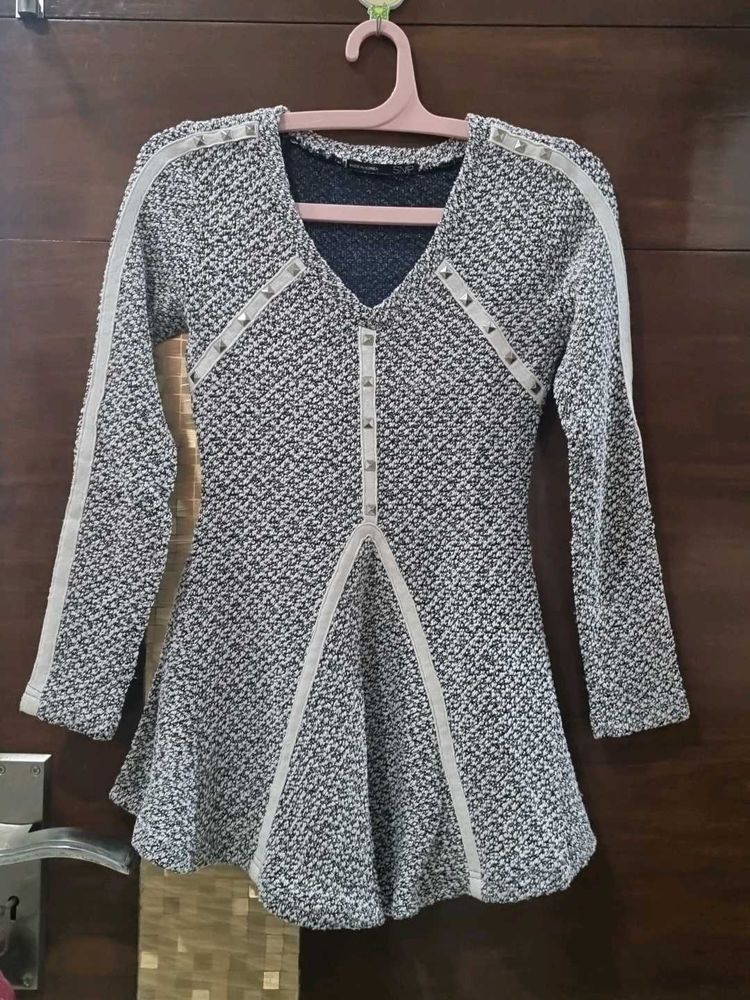 Stylish Knit Top