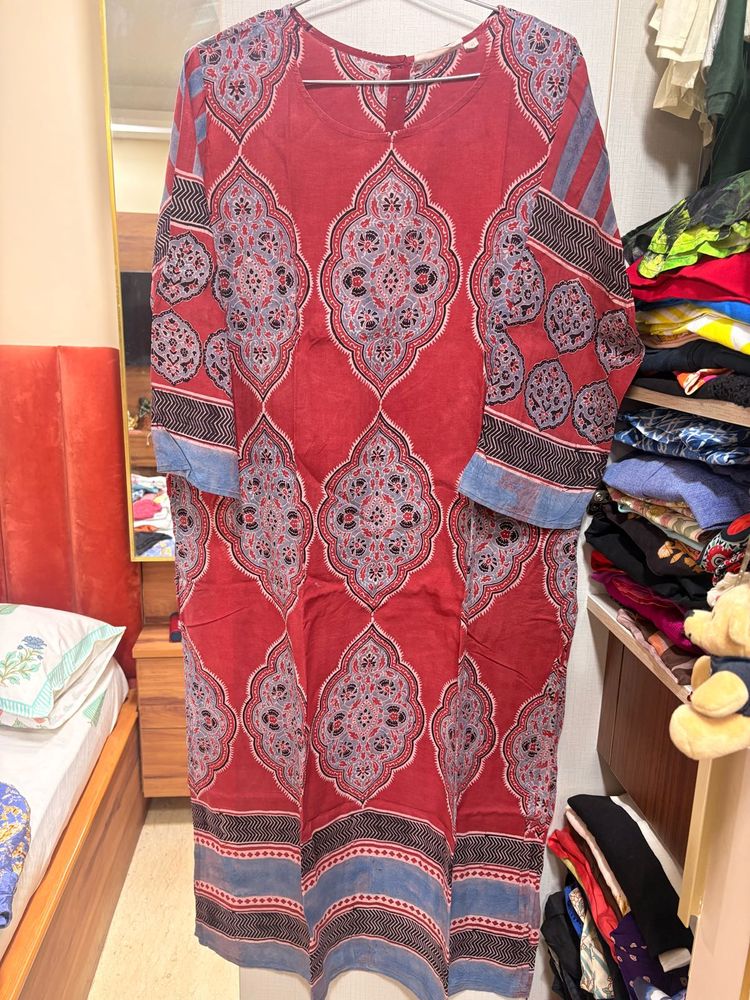 vrajbhoomi red block Print Kurta