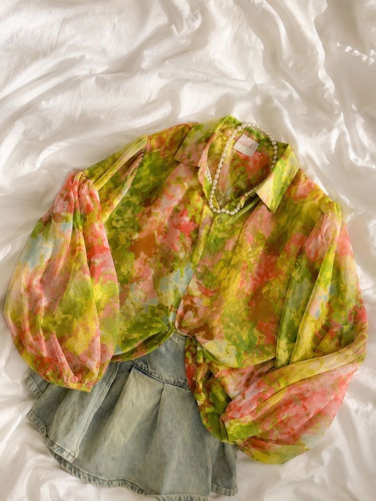 Flowy Floral Print Blouse