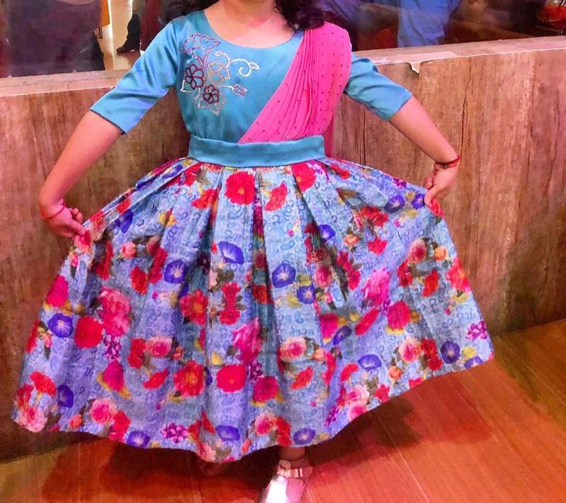 Tafetta Silk Daisy Couture Party Dress for Girls
