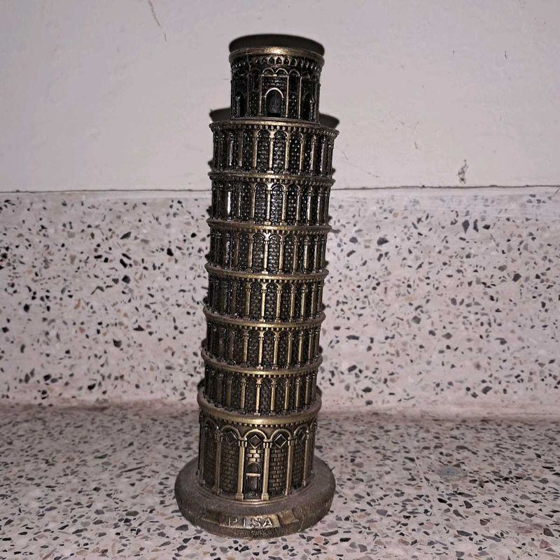 Metal Leaning Tower of Pisa Memorabilia