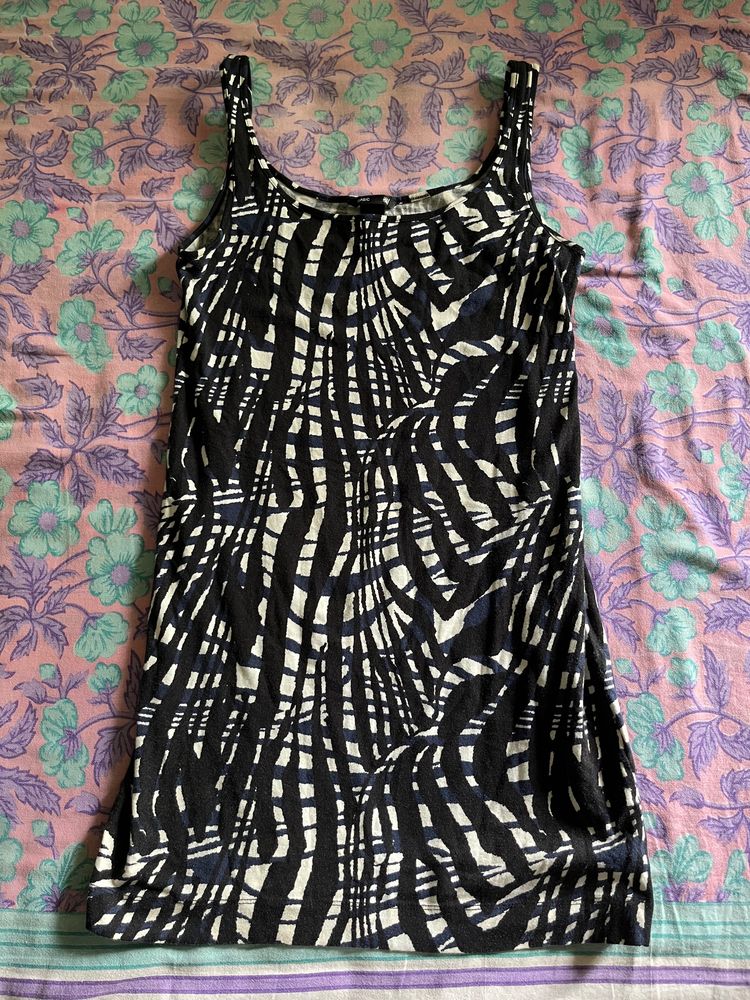 H &amp;M Dress/ Tops