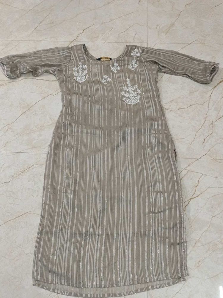 Elegant Striped Kurta with White Embroidery