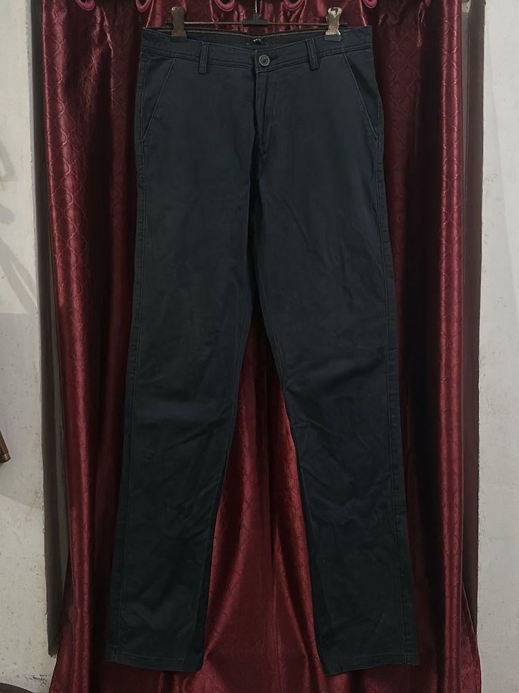 Men's Dark Blue Chinos