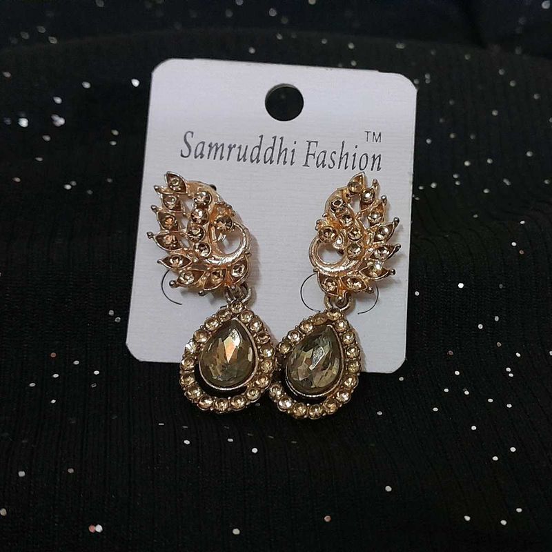 Elegant Gold-Tone Dangle Earrings