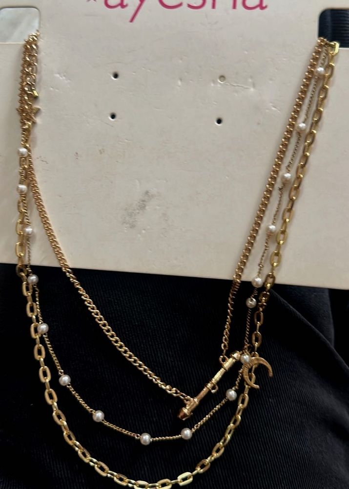 Layered Gold Chain Necklace with Pearls