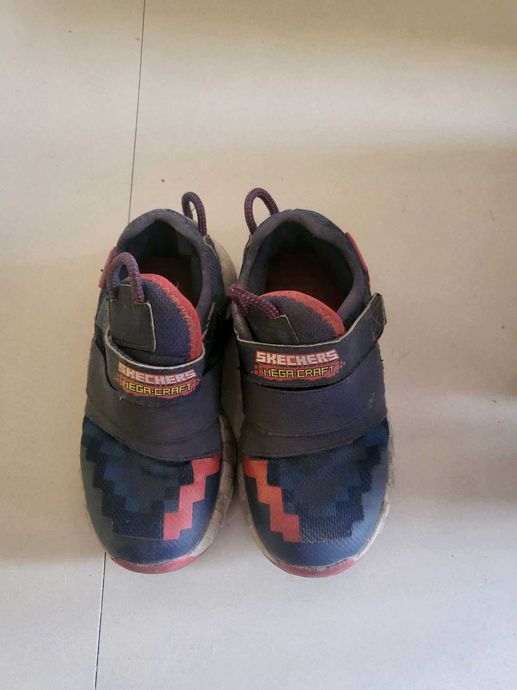 Skechers