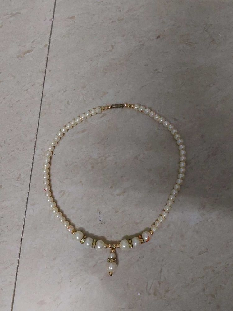 Pearl Pendant Necklace