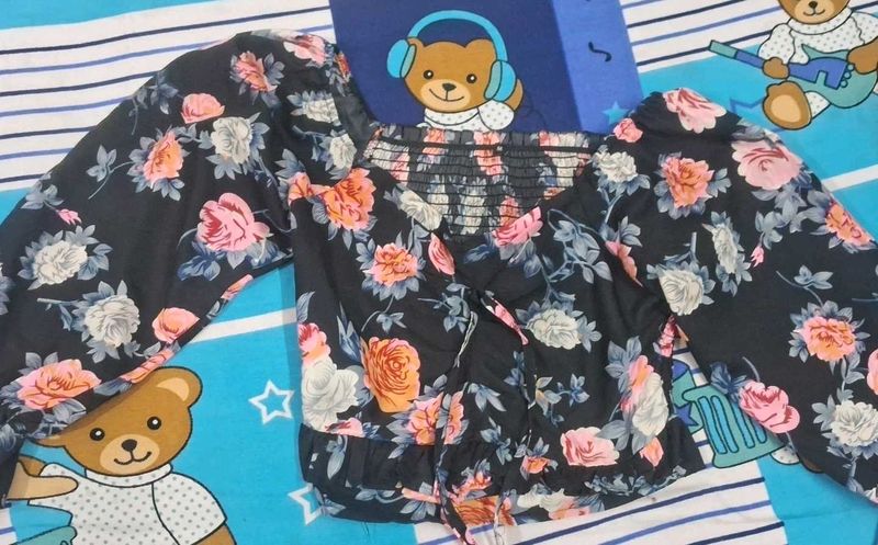 stylish feminine women's top