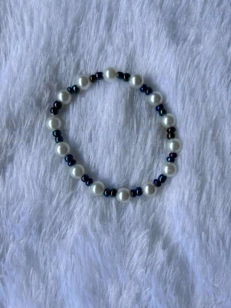 Breclet With Pearl
