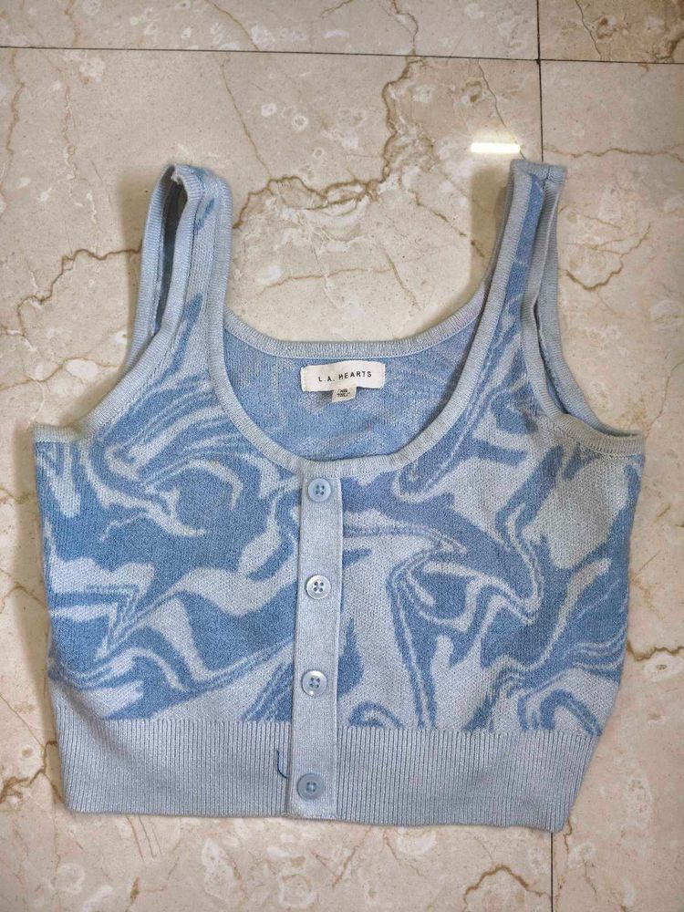 blue crop top