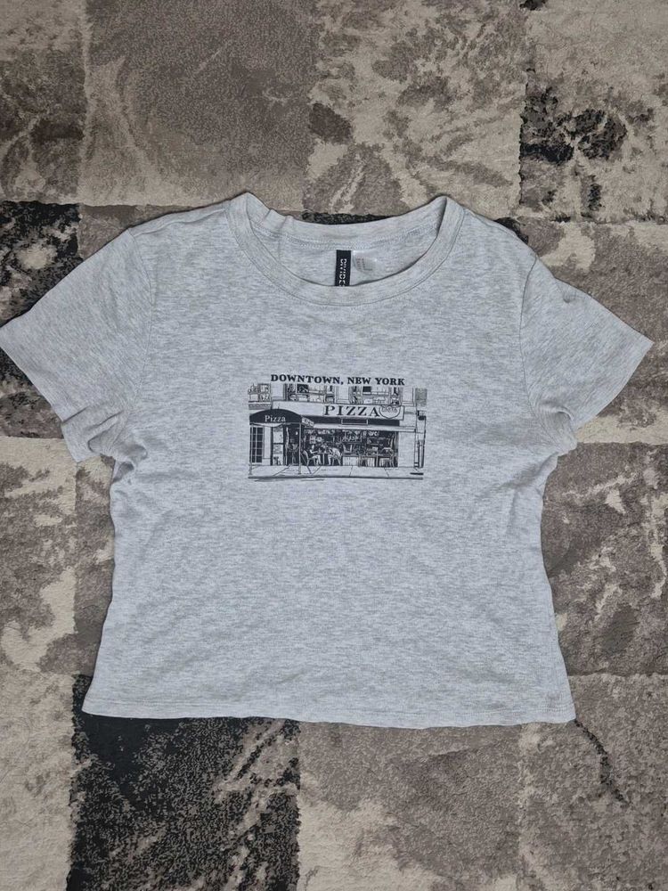 H&amp;M - Grey Downtown New York Pizza T-Shirt