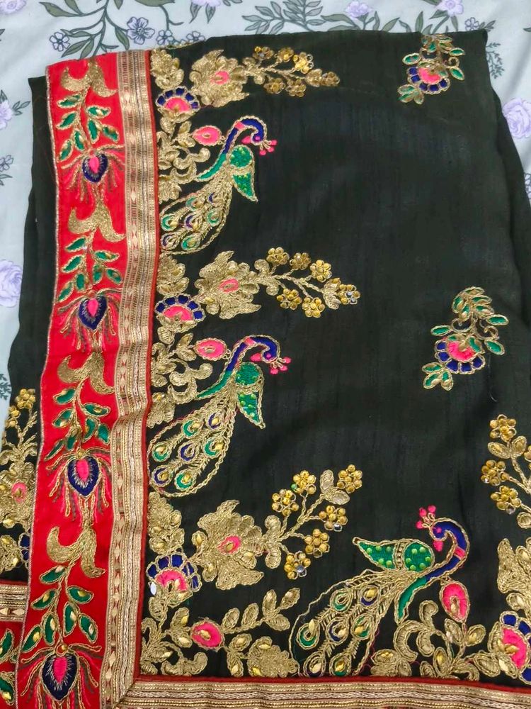 heavy wedding wear saree with blouse
