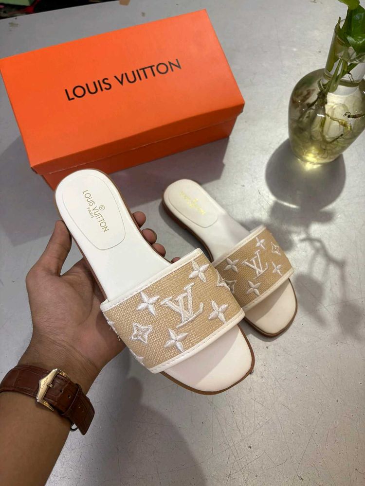 Louis Vuitton Women's Flat Sandals
