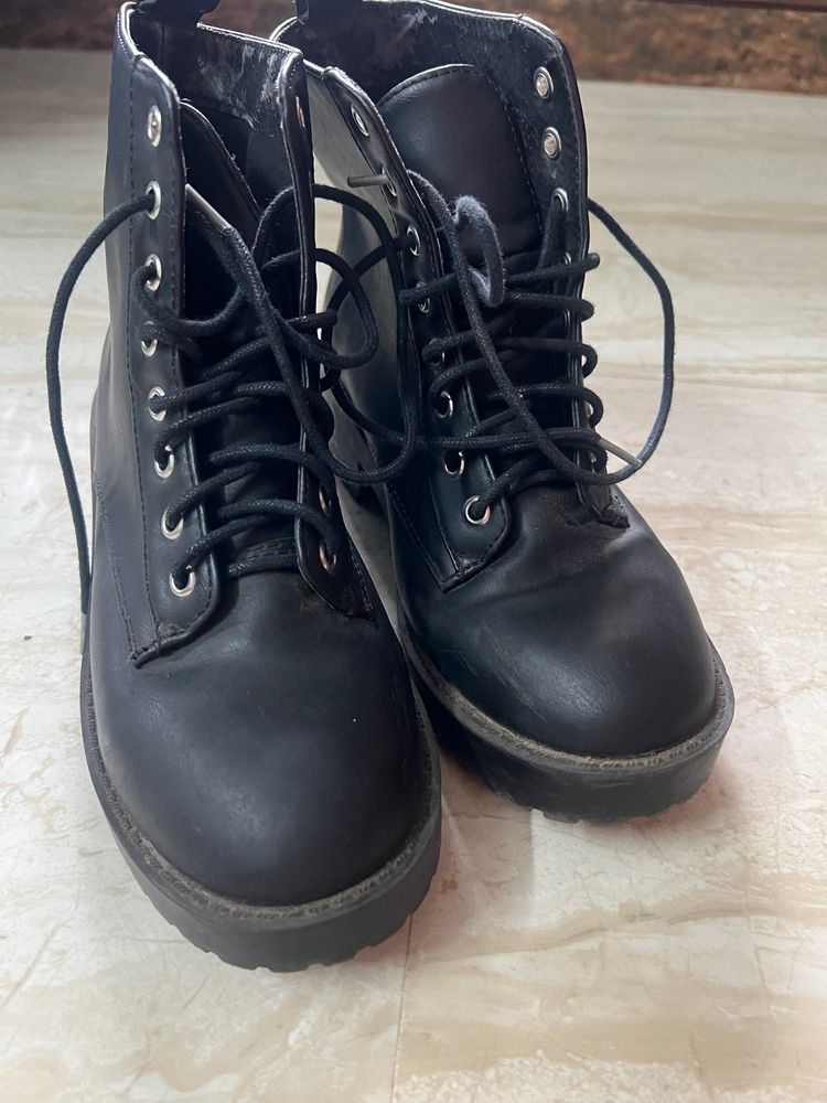 H&amp;M Boots