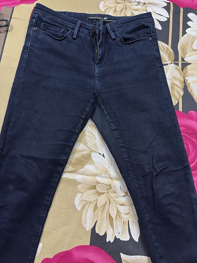 Classic Dark Wash Skinny Jeans