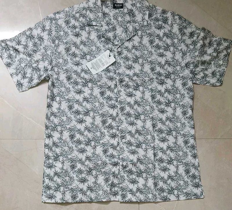 New With Tag shein Stylish Print Shirt Half Sleeve