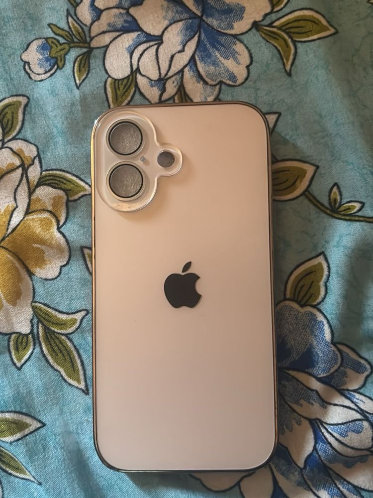 iPhone 16 cover