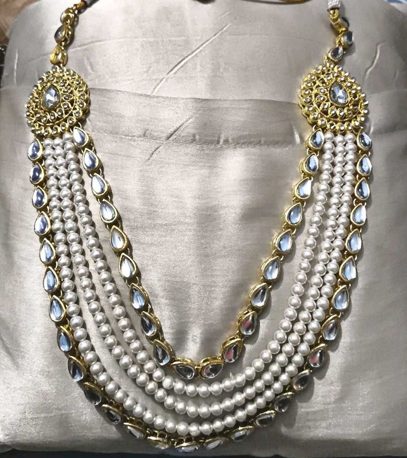 Exquisite Pearl &amp; Kundan Jewellery Set
