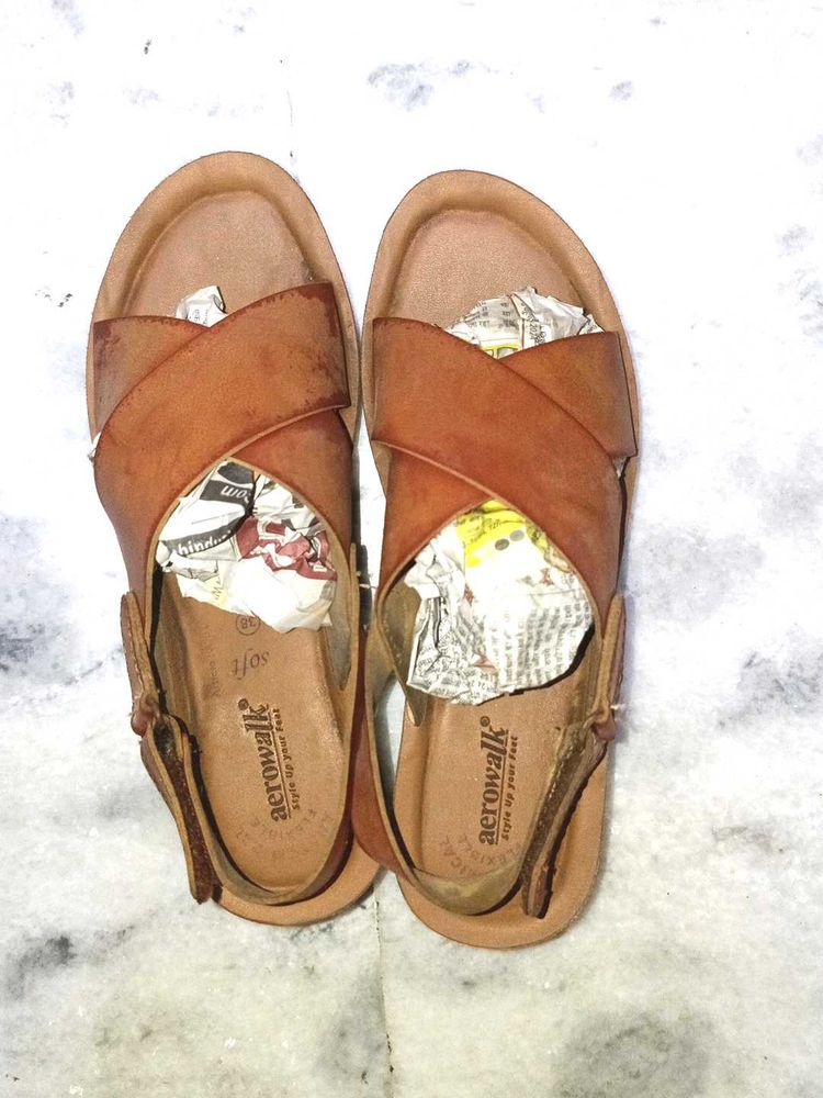 Aerowalk Leather Sandals
