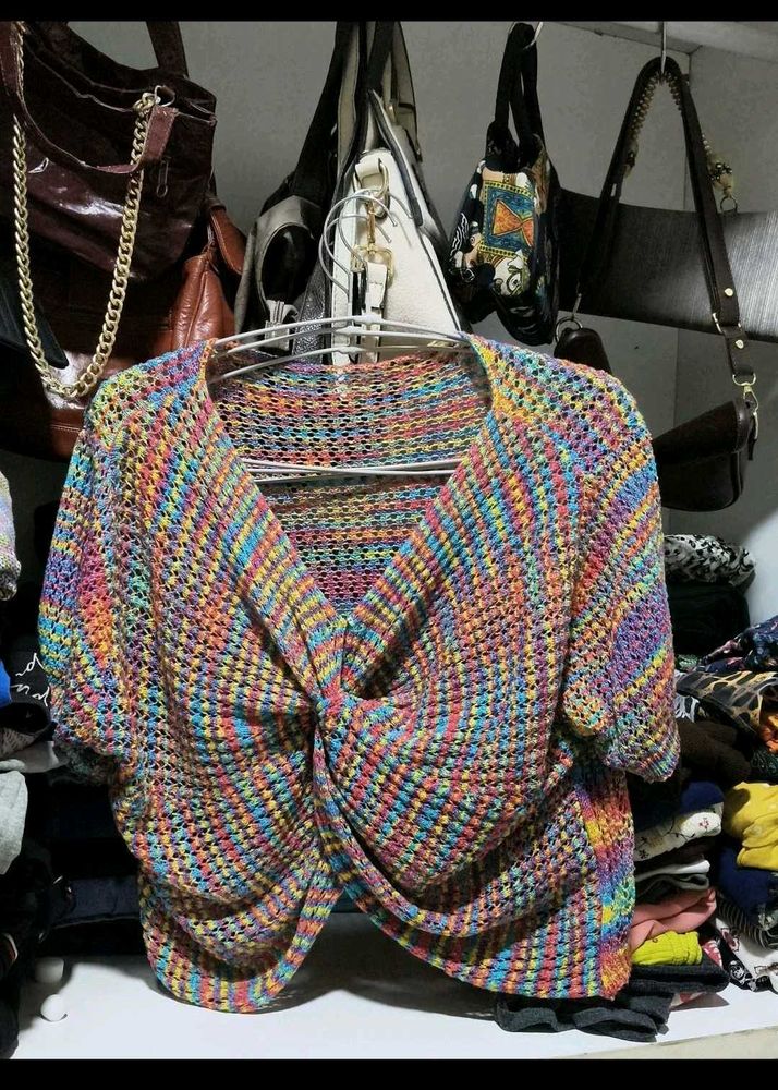 Deep knit top
