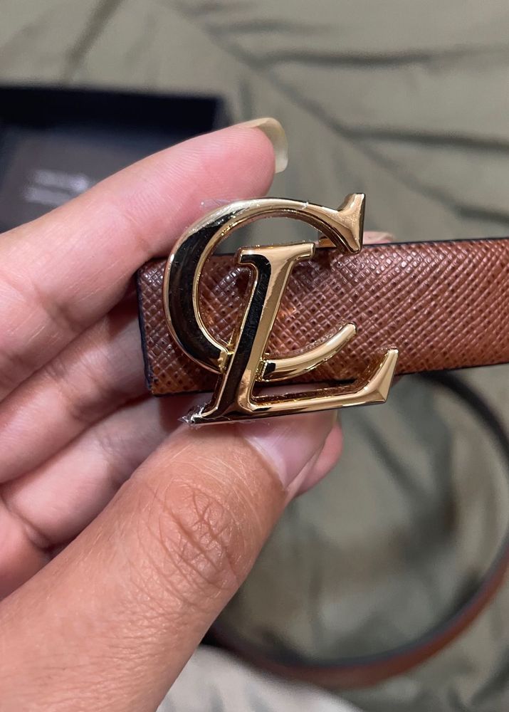 CARLTON LONDON BROWN BELT(brand new)