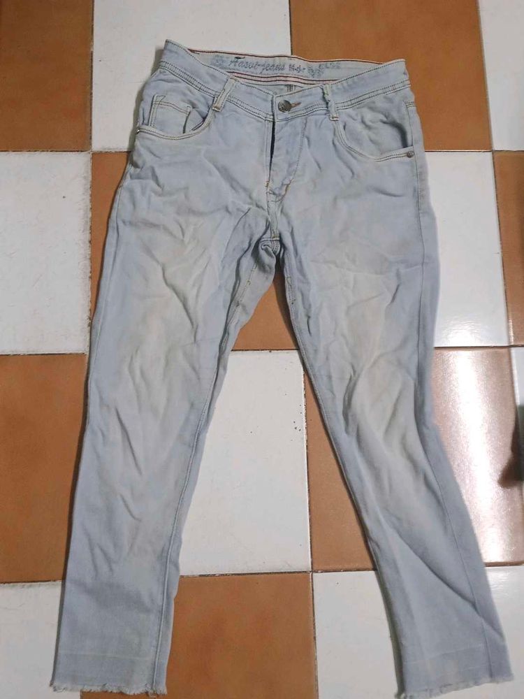 Light Wash Distressed Jeans