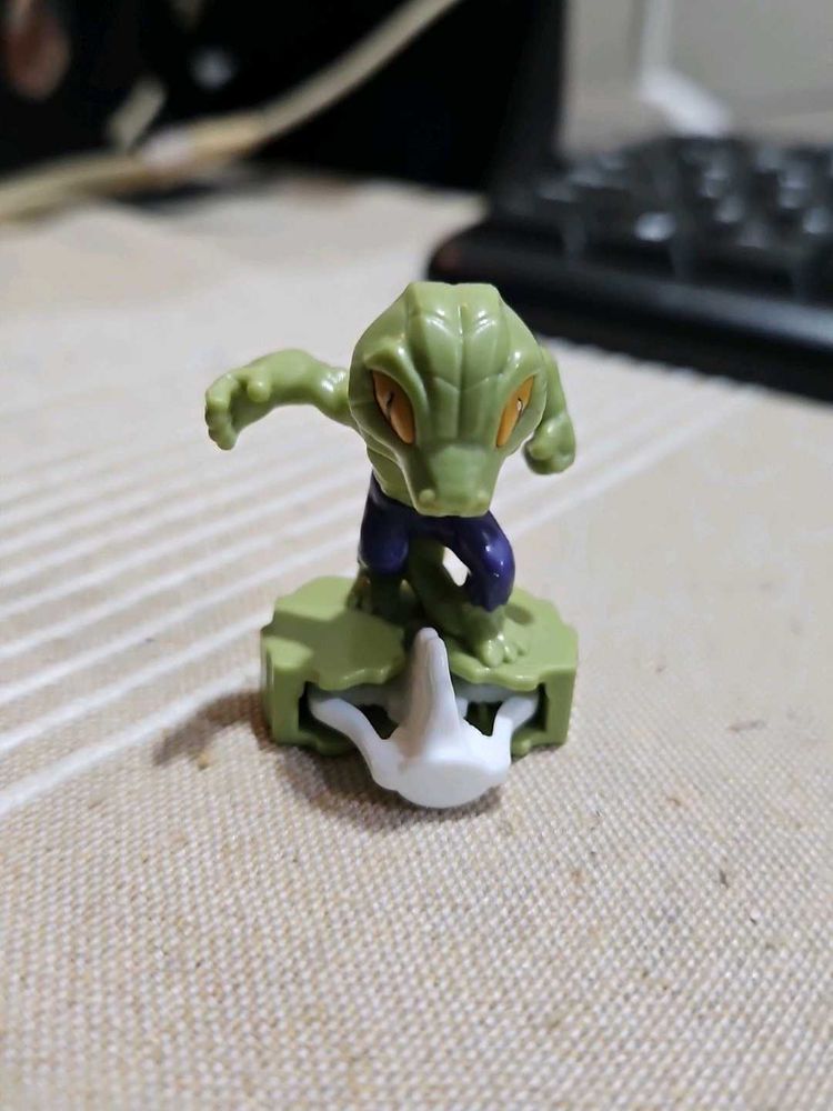 Kinderjoy Lizard from Spiderman Action Figure Toy