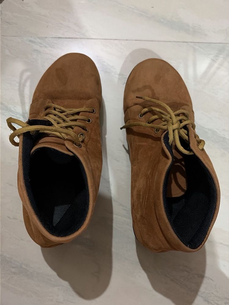 Tan Suede Lace-Up Boots