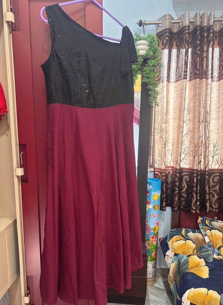 Elegant One-Shoulder Sequin dress