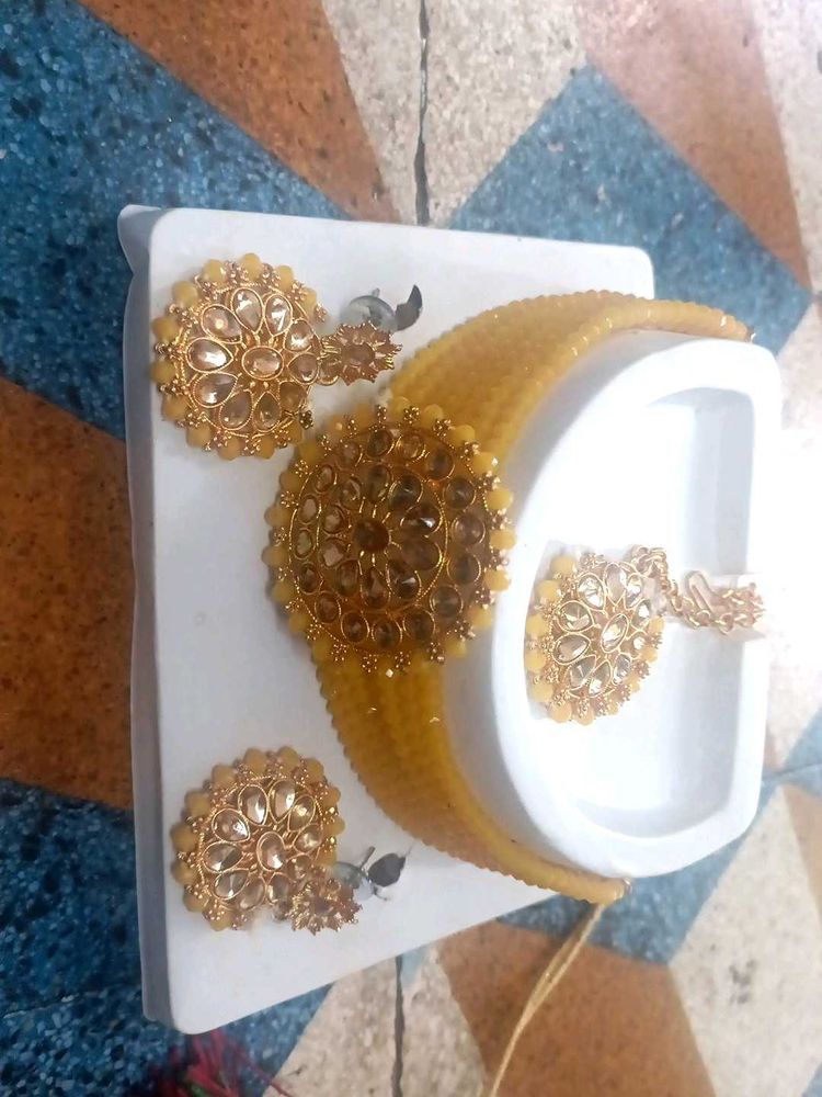 Designer Kundan Necklace &amp; Earring Set