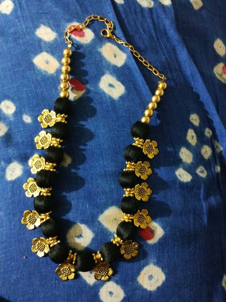 Black &amp; Gold Floral Necklace
