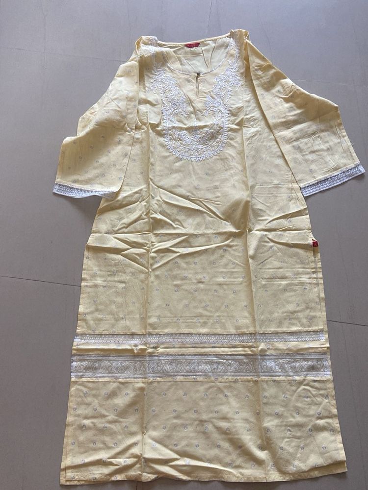 Elegant Yellow Kurta with White Embroidery