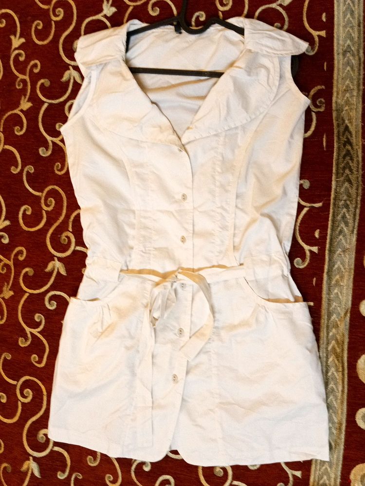 L Size Cream Top