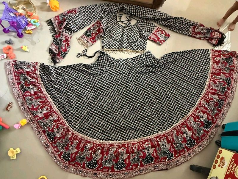 Designer Lehenga Choli Set