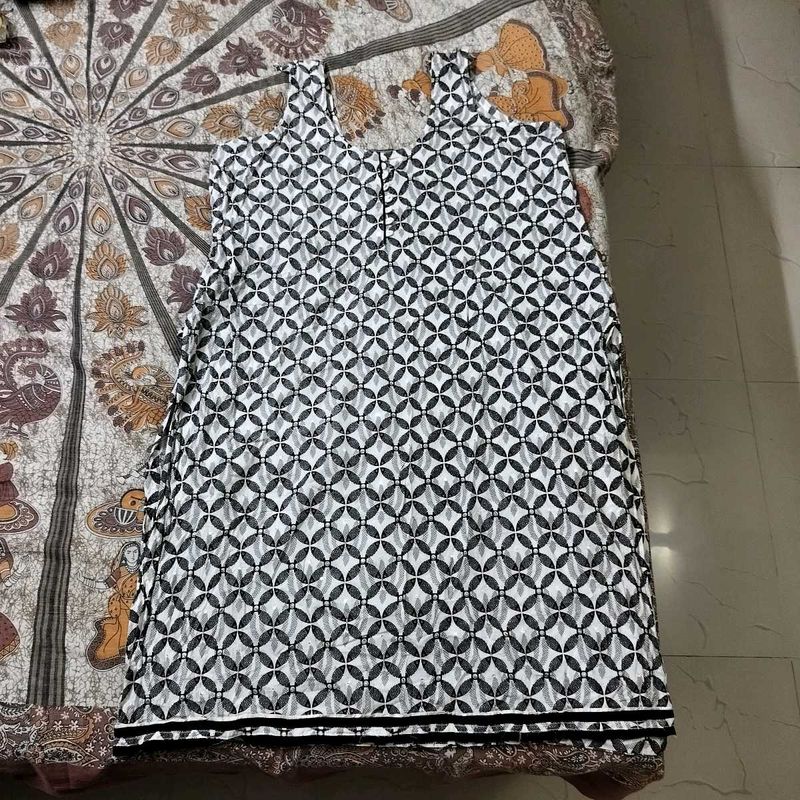 Stylish Printed Kurta