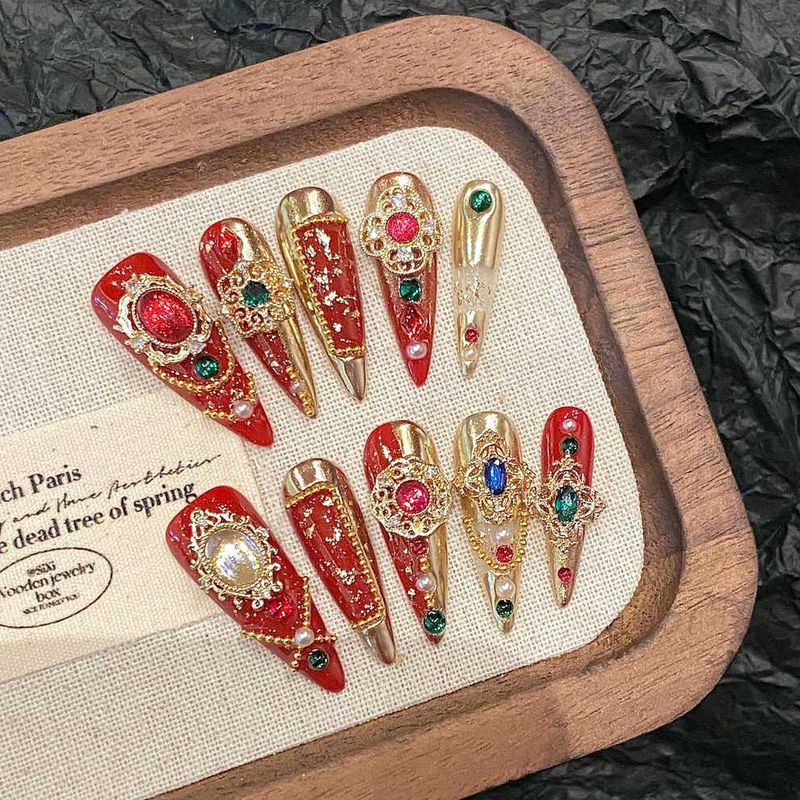 Luxury Red &amp; Gold Press-On Nails