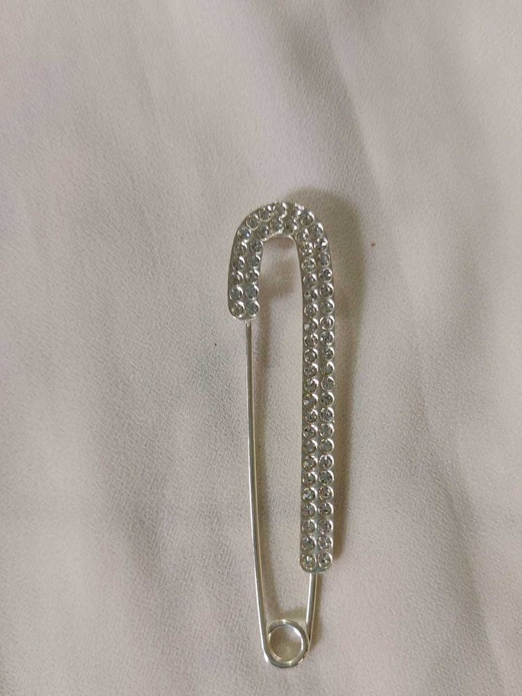 Sparkling Rhinestone Safety Pin Brooch