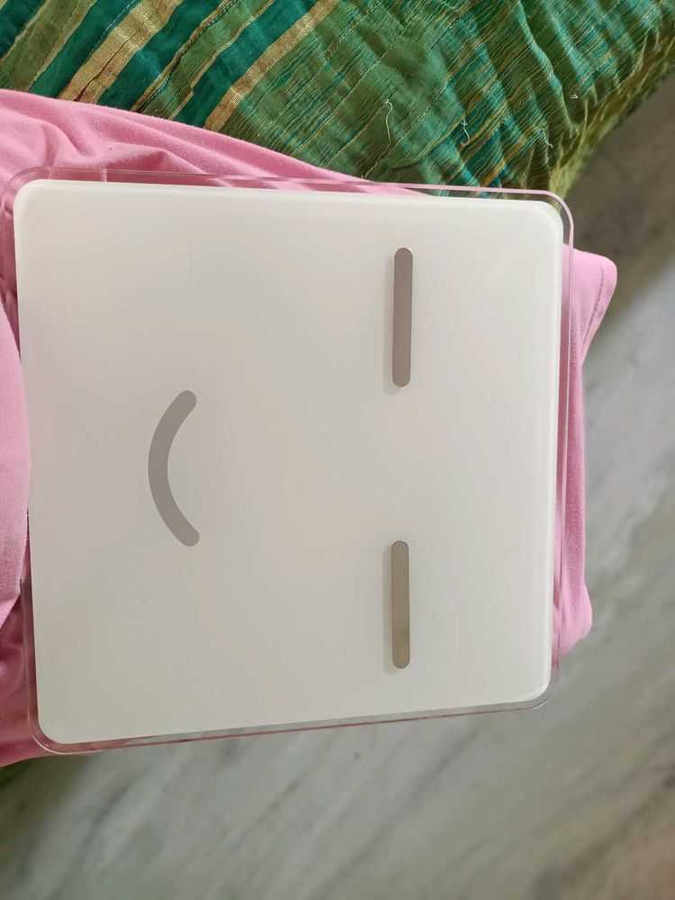 Smiley Weight Machine
