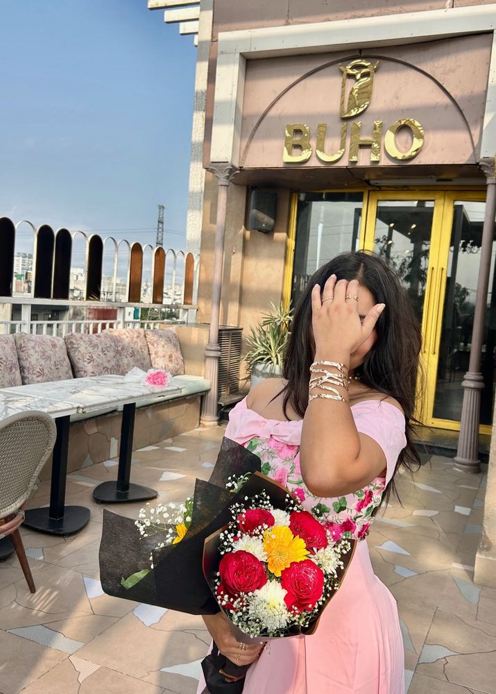 savana Off-Shoulder Floral Embroidered Dre