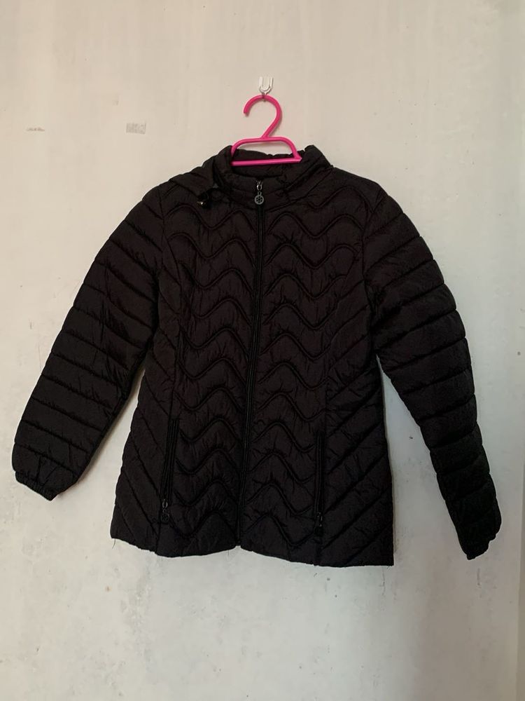 Stylish Black Padded Jacket