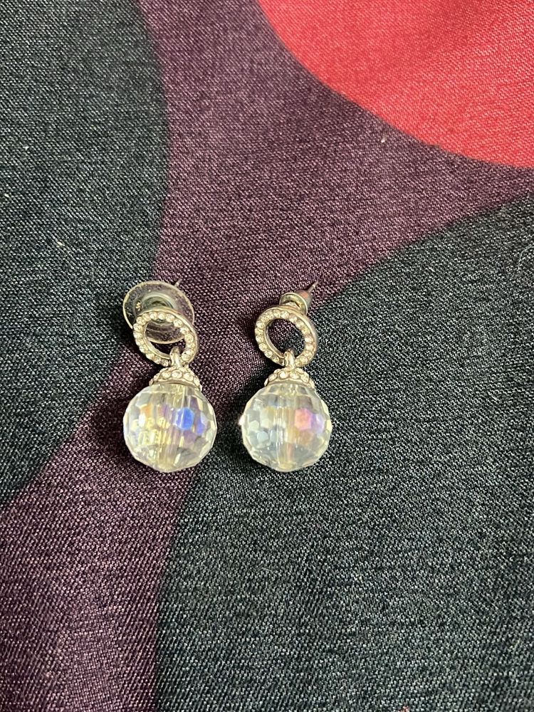 Silver pearl earrings